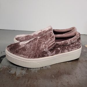 Fabletics Mauve Crush Velvet Slip On Platform Deck Casual Shoes Size 8.5 Women